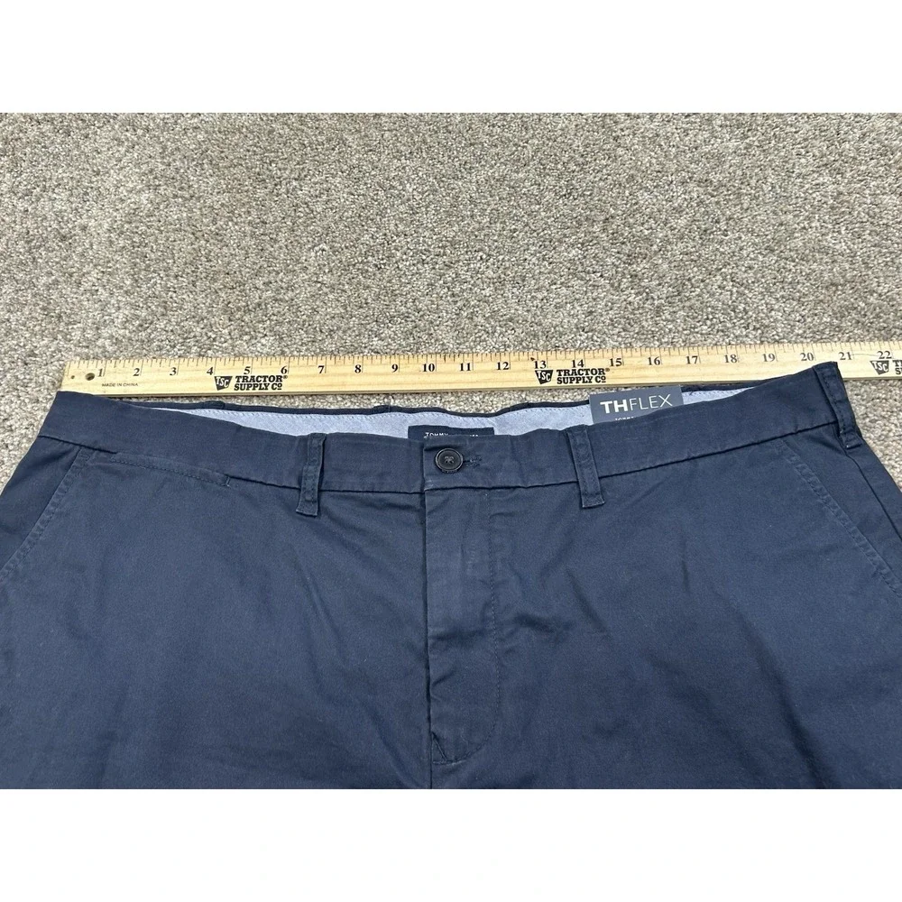 Tommy Hilfiger  Shorts Men's 40 Classic Solid Regular Fit New With Tags #0428